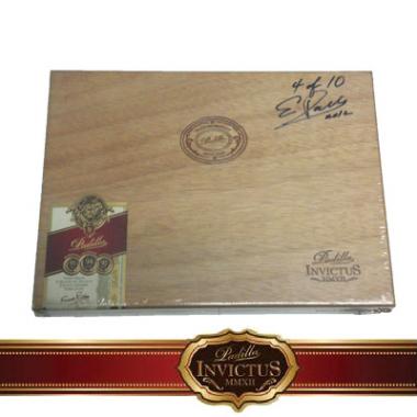 Padilla Invictus Toro Cigars (L.E. - Signed by Ernesto Padilla - #4 of 10)